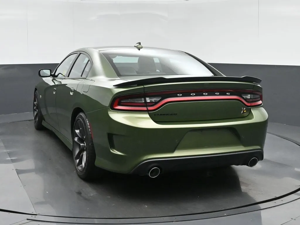 2021 Dodge Charger R/T Scat Pack photo 17