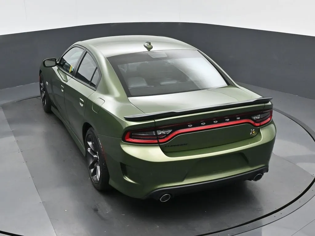 2021 Dodge Charger R/T Scat Pack photo 15