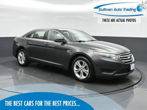 Gray 2017 Ford Taurus SE for sale in Fredericksburg, VA