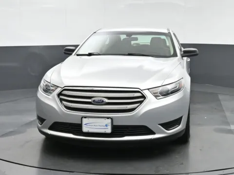 Photos of 2017 Ford Taurus SE for sale in Fredericksburg, VA at Sullivan Auto Trading Fredericksburg