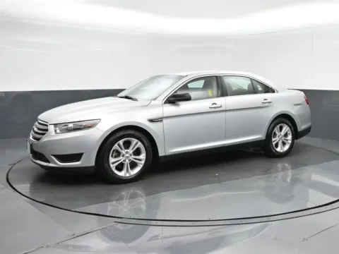 Another view of 2017 Ford Taurus SE for sale in Fredericksburg, VA at Sullivan Auto Trading Fredericksburg