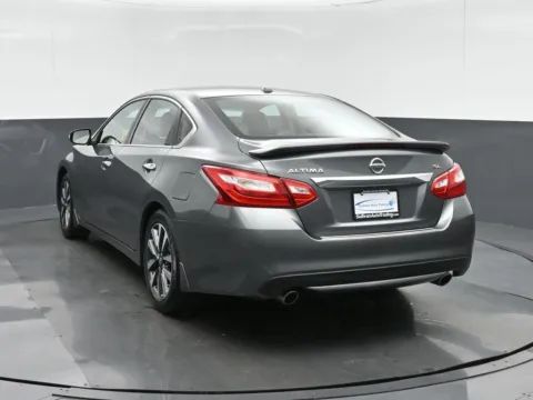 More photos of 2017 Nissan Altima 2.5 SL at Sullivan Auto Trading Fredericksburg, VA
