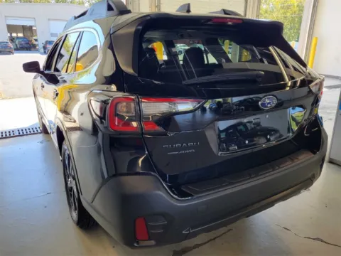 More photos of 2020 Subaru Outback Onyx Edition XT at Sullivan Auto Trading Fredericksburg, VA