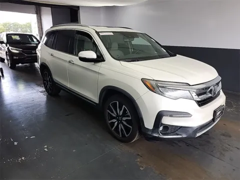 Photos of 2019 Honda Pilot Touring for sale in Fredericksburg, VA at Sullivan Auto Trading Fredericksburg