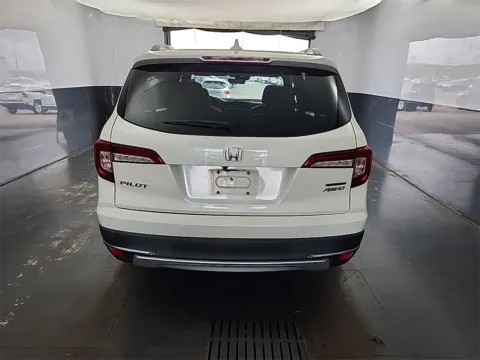More photos of 2019 Honda Pilot Touring at Sullivan Auto Trading Fredericksburg, VA