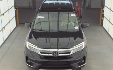 Photos of 2019 Honda Pilot Touring for sale in Fredericksburg, VA at Sullivan Auto Trading Fredericksburg