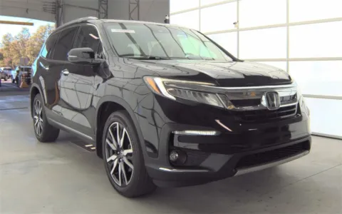 Another view of 2019 Honda Pilot Touring for sale in Fredericksburg, VA at Sullivan Auto Trading Fredericksburg