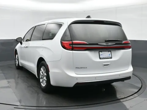 More photos of 2023 Chrysler Pacifica Touring L at Sullivan Auto Trading Fredericksburg, VA