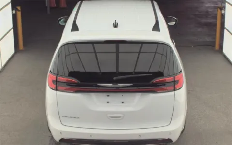 More photos of 2023 Chrysler Pacifica Touring L at Sullivan Auto Trading Fredericksburg, VA