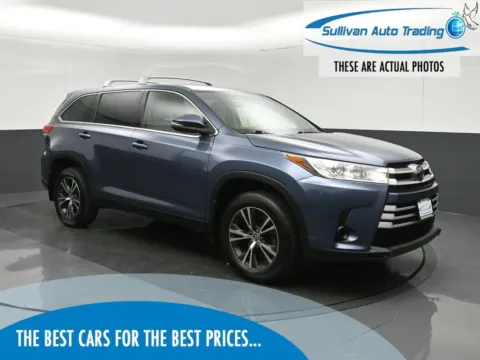 Blue 2019 Toyota Highlander LE for sale in Fredericksburg, VA