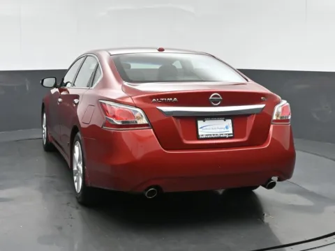 More photos of 2015 Nissan Altima 2.5 SL at Sullivan Auto Trading Fredericksburg, VA