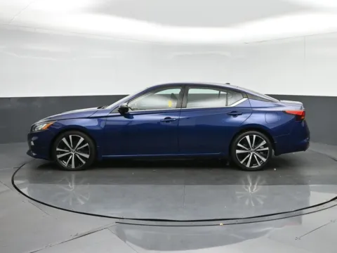 More photos of 2019 Nissan Altima 2.5 SR at Sullivan Auto Trading Fredericksburg, VA