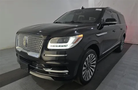 More photos of 2021 Lincoln Navigator L Reserve at Sullivan Auto Trading Fredericksburg, VA