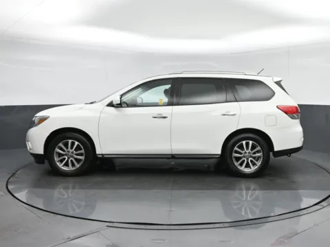 More photos of 2015 Nissan Pathfinder S at Sullivan Auto Trading Fredericksburg, VA