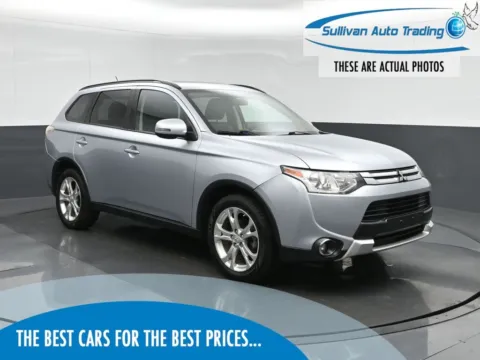 Silver 2015 Mitsubishi Outlander SE for sale in Fredericksburg, VA