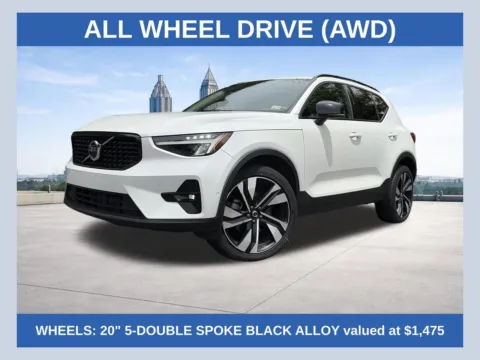 White 2024 Volvo XC40 B5 Plus Dark Theme for sale in Marietta, GA