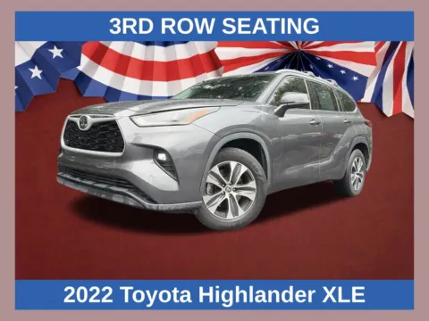 Gray 2022 Toyota Highlander XLE for sale in Marietta, GA