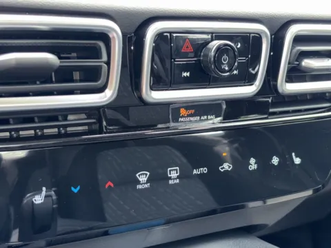 More photos of 2027 Nissan Sentra SV at Nissan of Marietta, GA