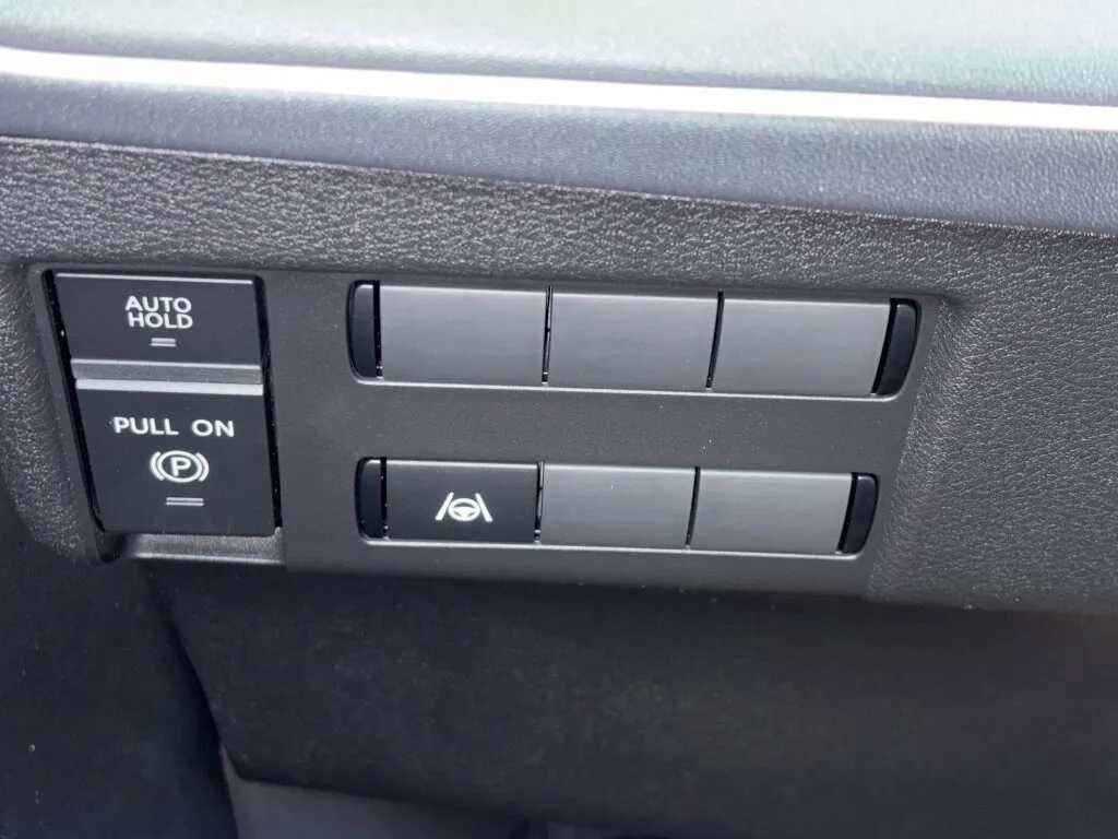 2026 Nissan LEAF SV+ - Photo 15