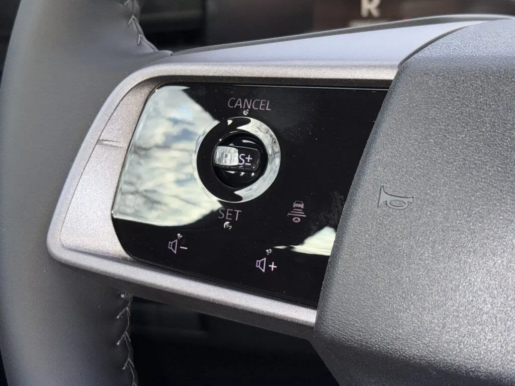 2026 Nissan LEAF SV+ - Photo 13