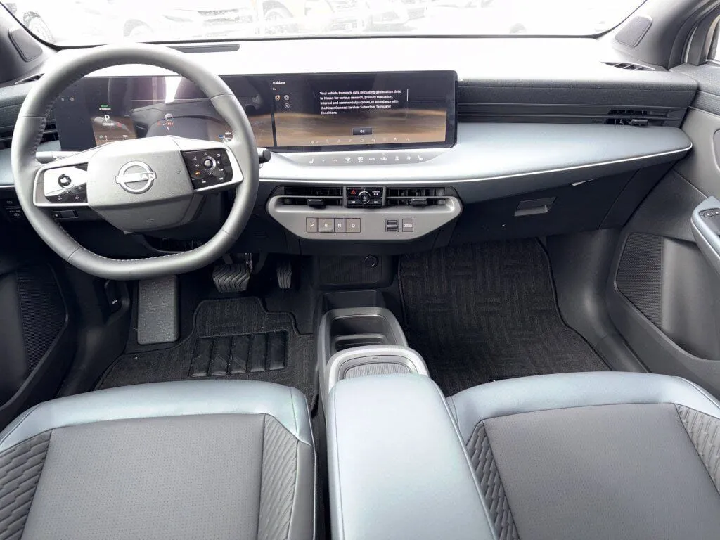 2026 Nissan LEAF Platinum+ - Photo 9