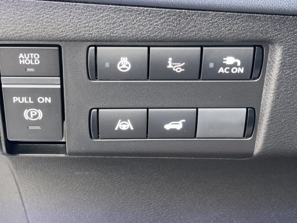 2026 Nissan LEAF Platinum+ - Photo 17