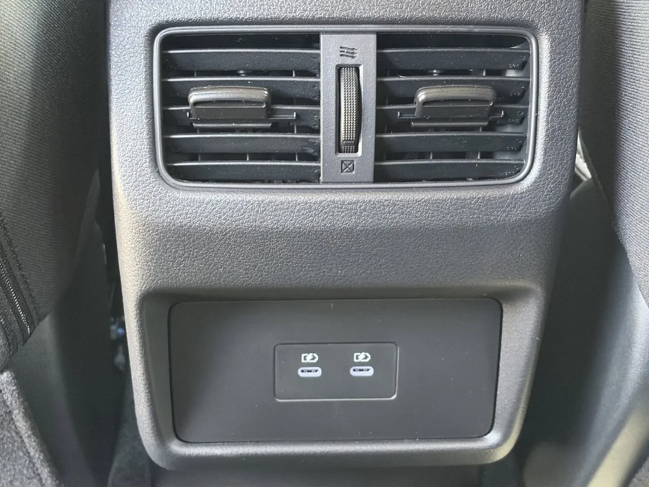 2026 Nissan Rogue SV - Photo 24