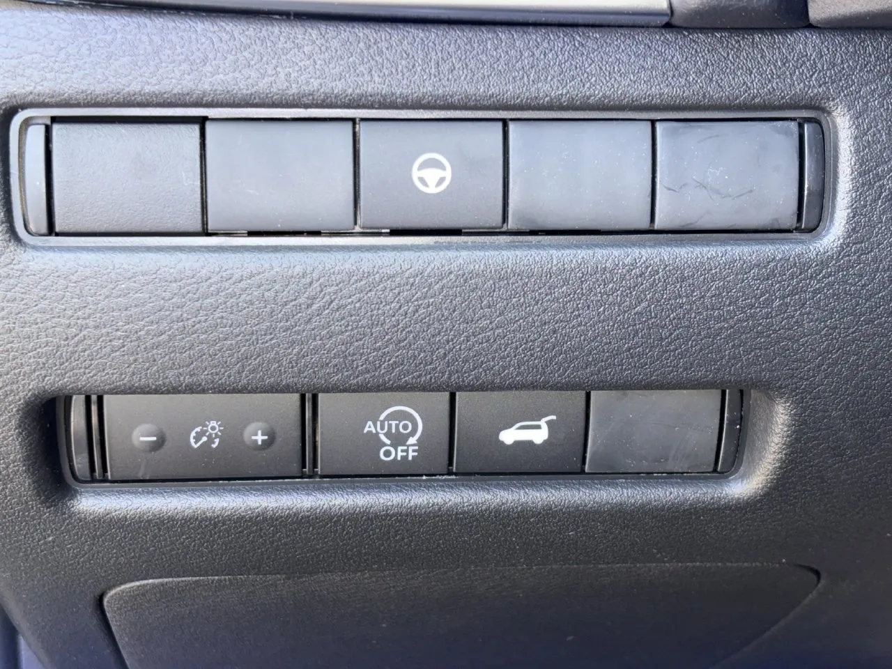 2026 Nissan Rogue SV - Photo 19