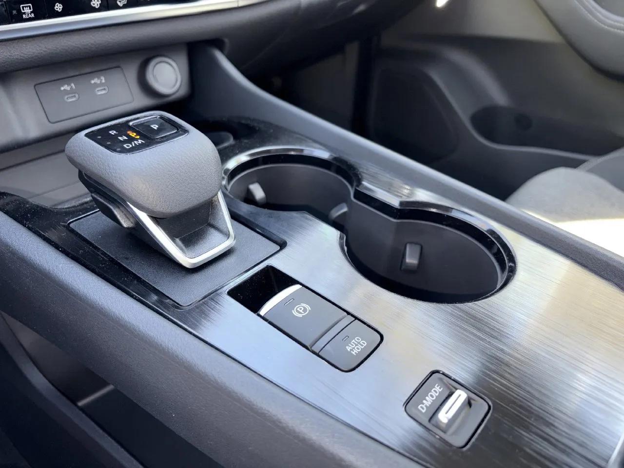 2026 Nissan Rogue SV - Photo 13