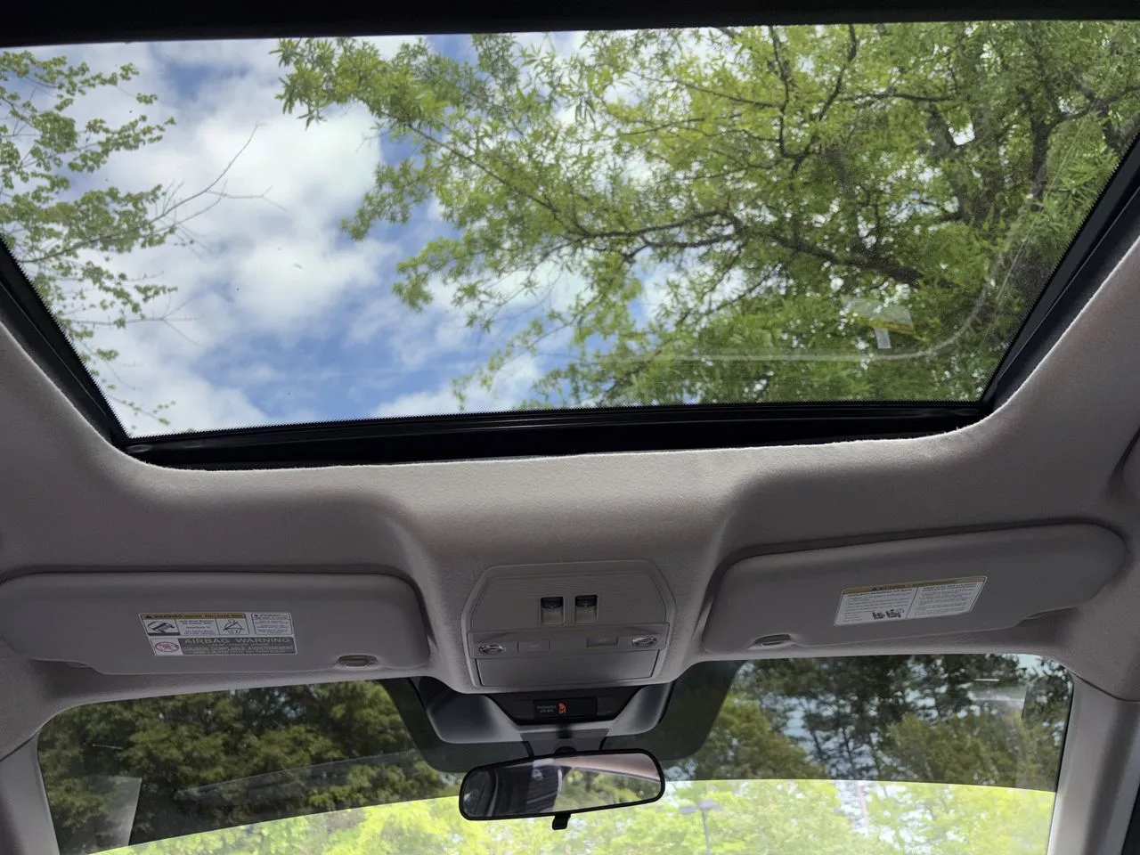 2026 Nissan KICKS SV - Photo 9