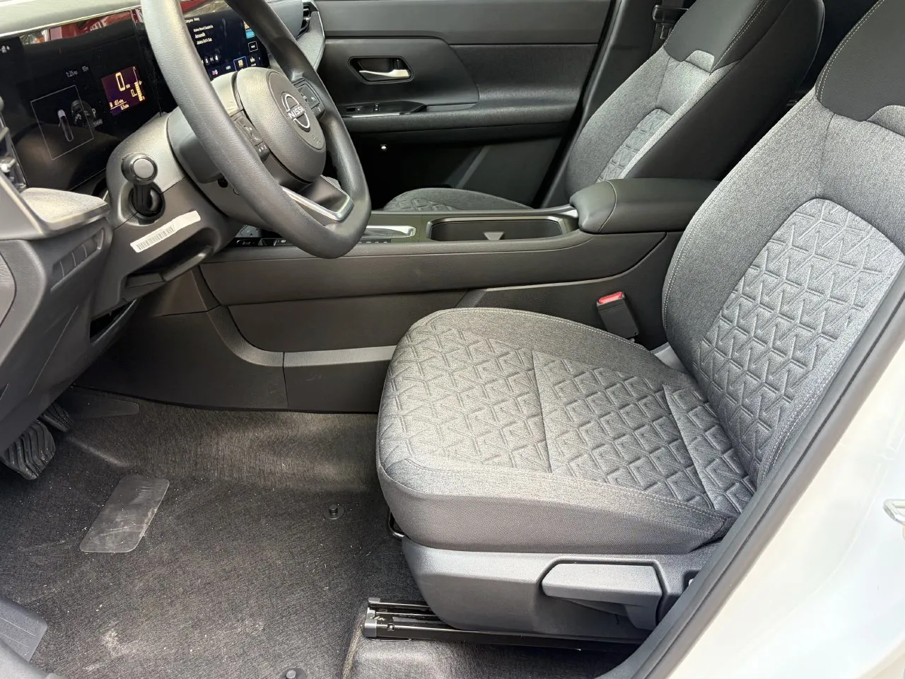 2026 Nissan KICKS SV AWD - Photo 16
