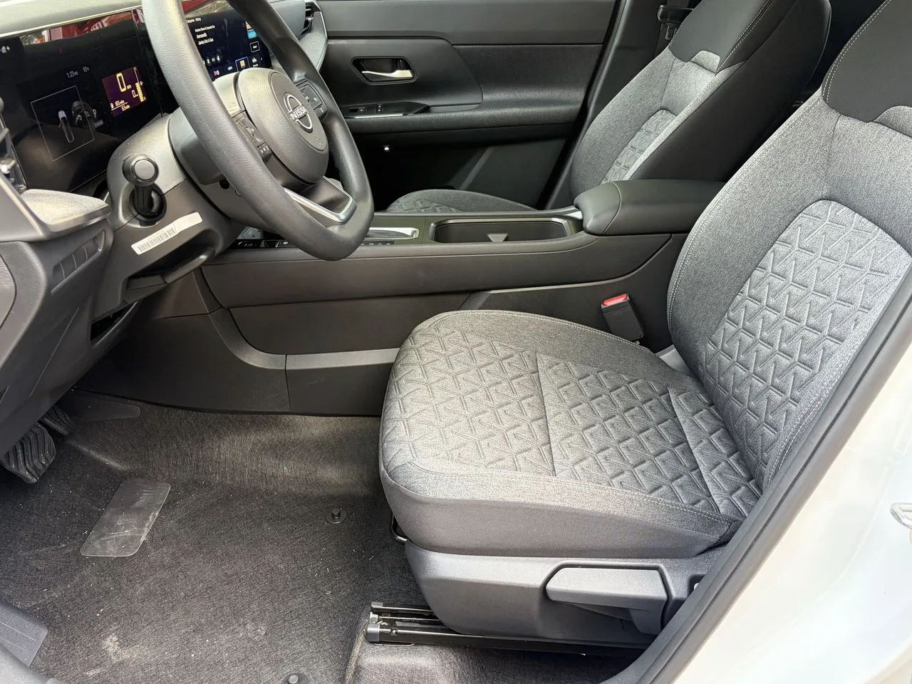 2026 Nissan KICKS SV AWD - Photo 16