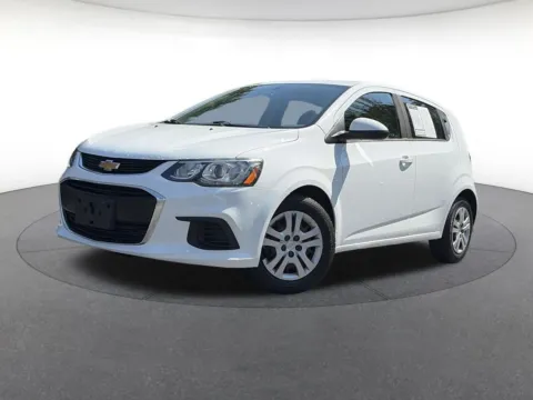White 2019 Chevrolet Sonic LT for sale in Marietta, GA