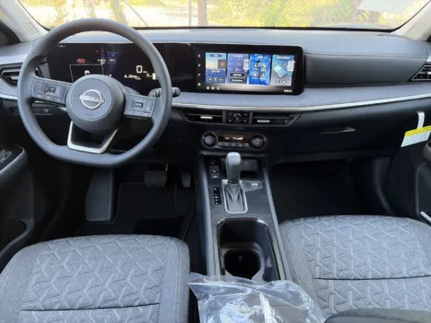 Photos of 2027 Nissan Kicks SV for sale in Marietta, GA at Nissan of Marietta