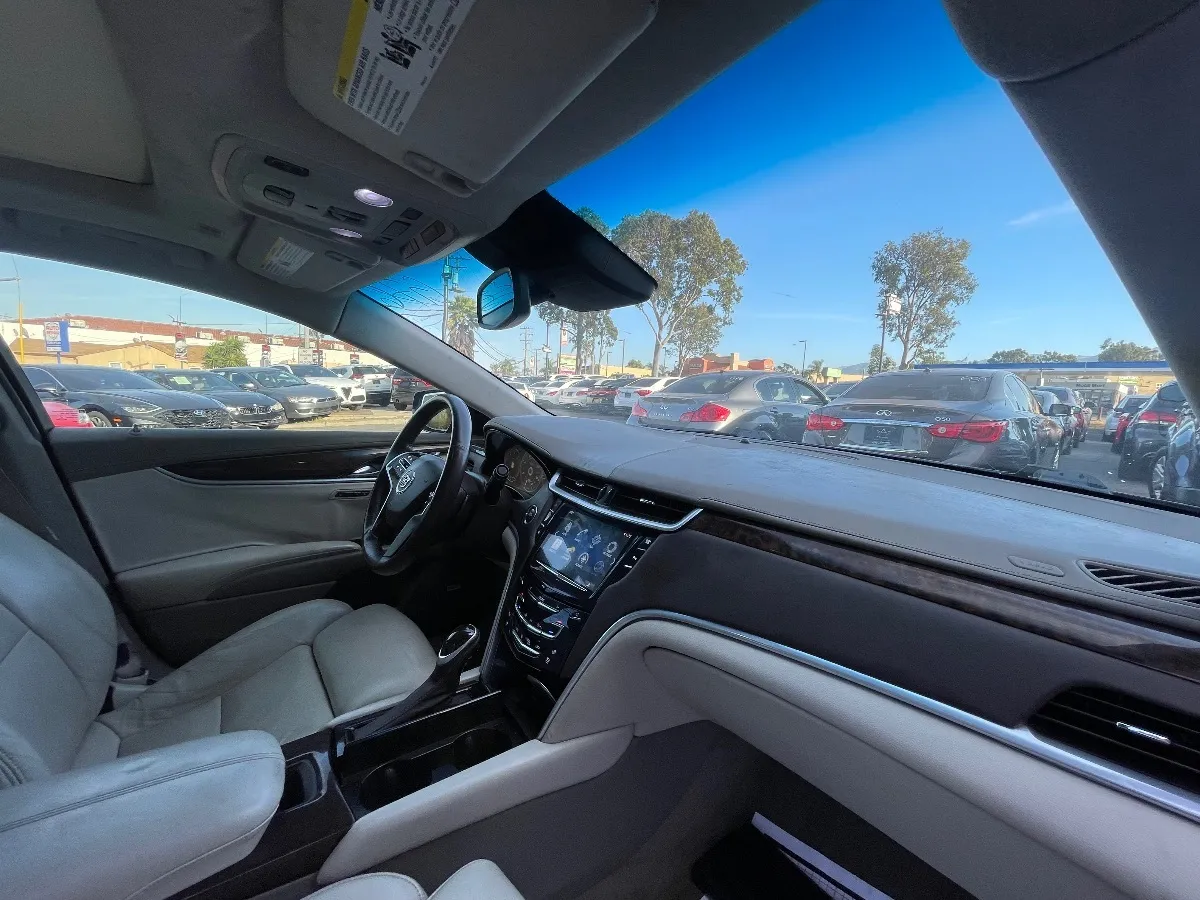 2013 Cadillac XTS Platinum Collection - Photo 12