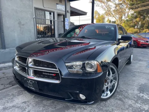 Black 2013 Dodge Charger R/T Plus for sale in Corona, CA