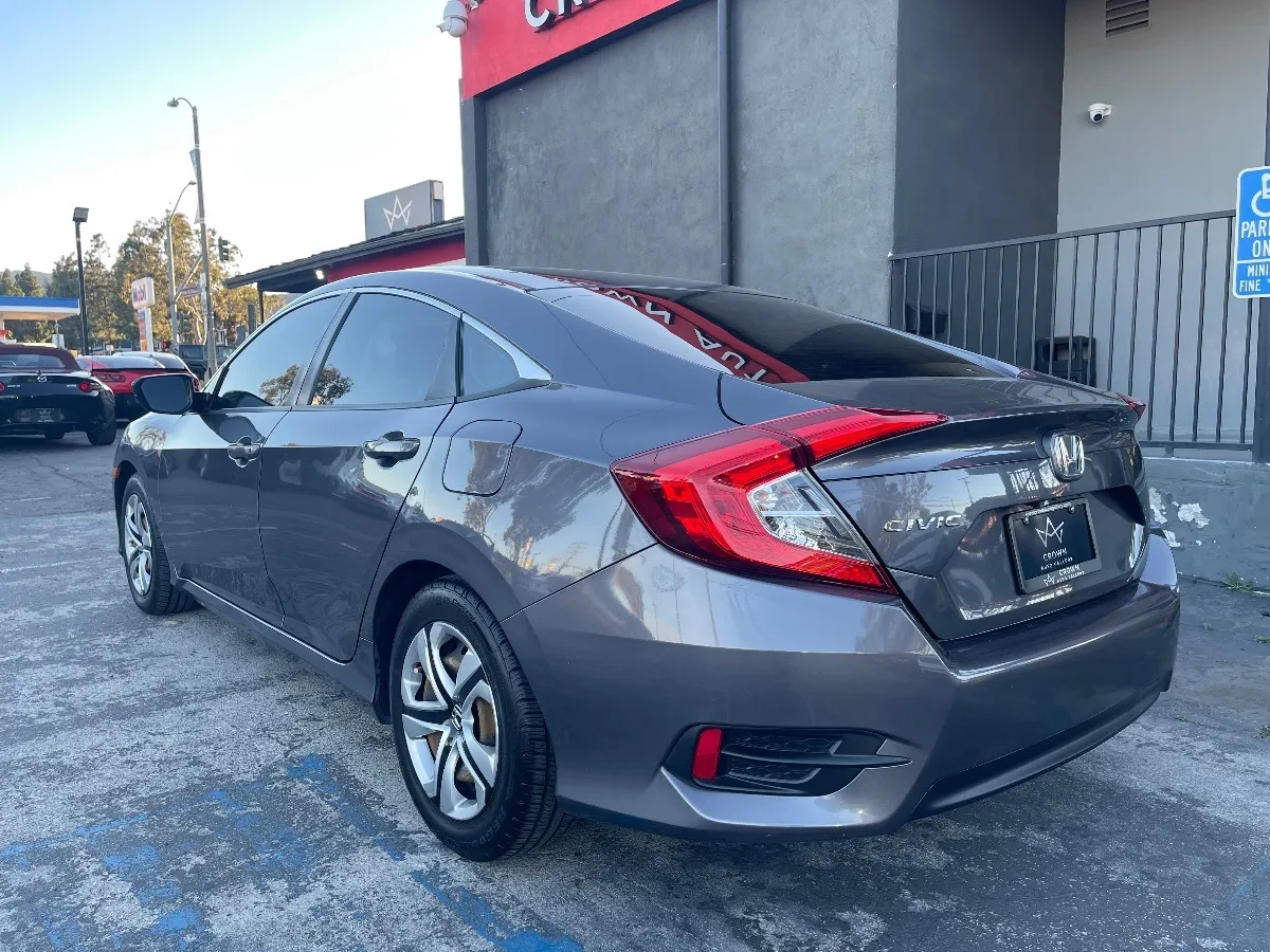2016 Honda Civic LX - Photo 7