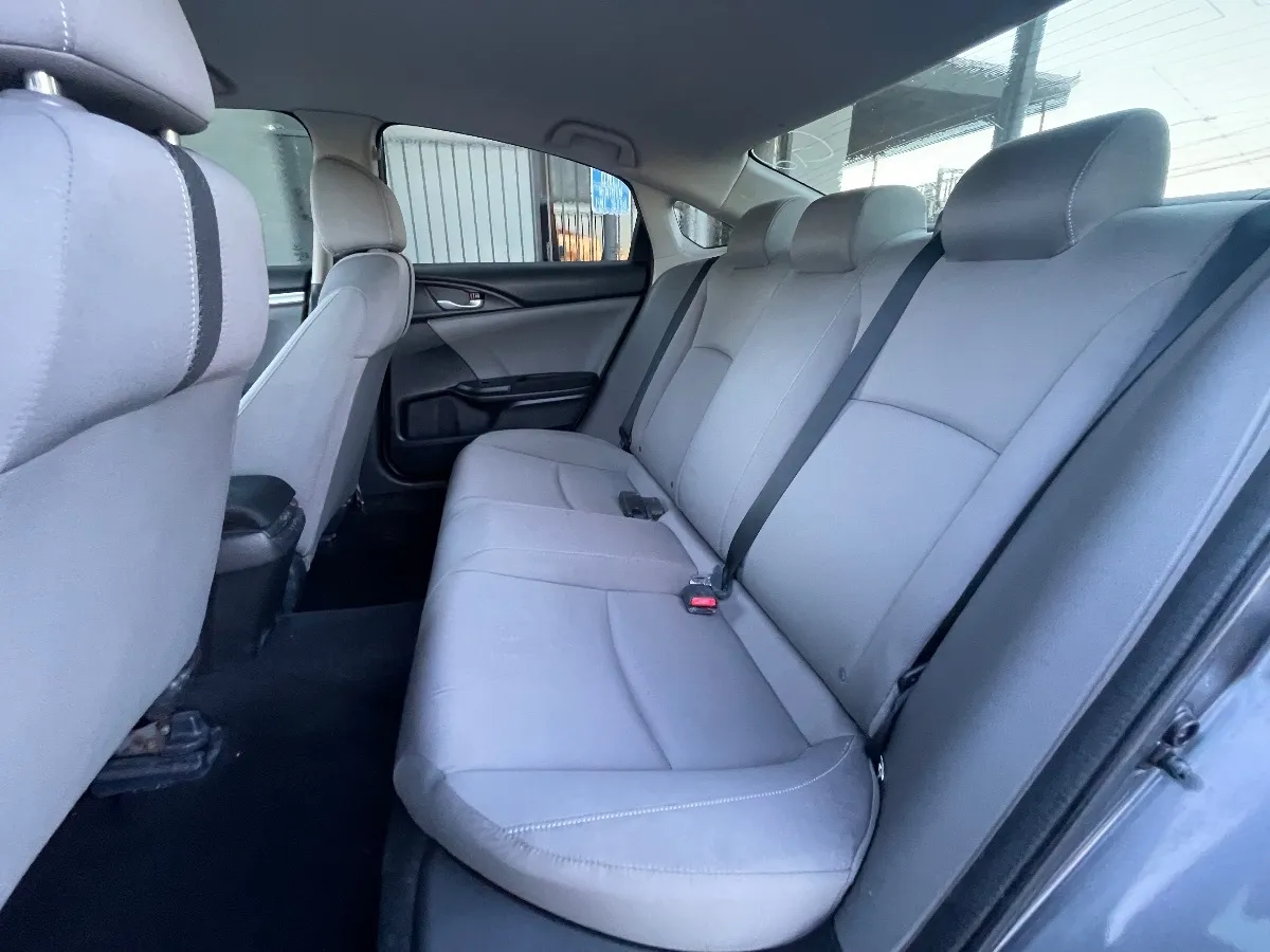 2016 Honda Civic LX - Photo 14