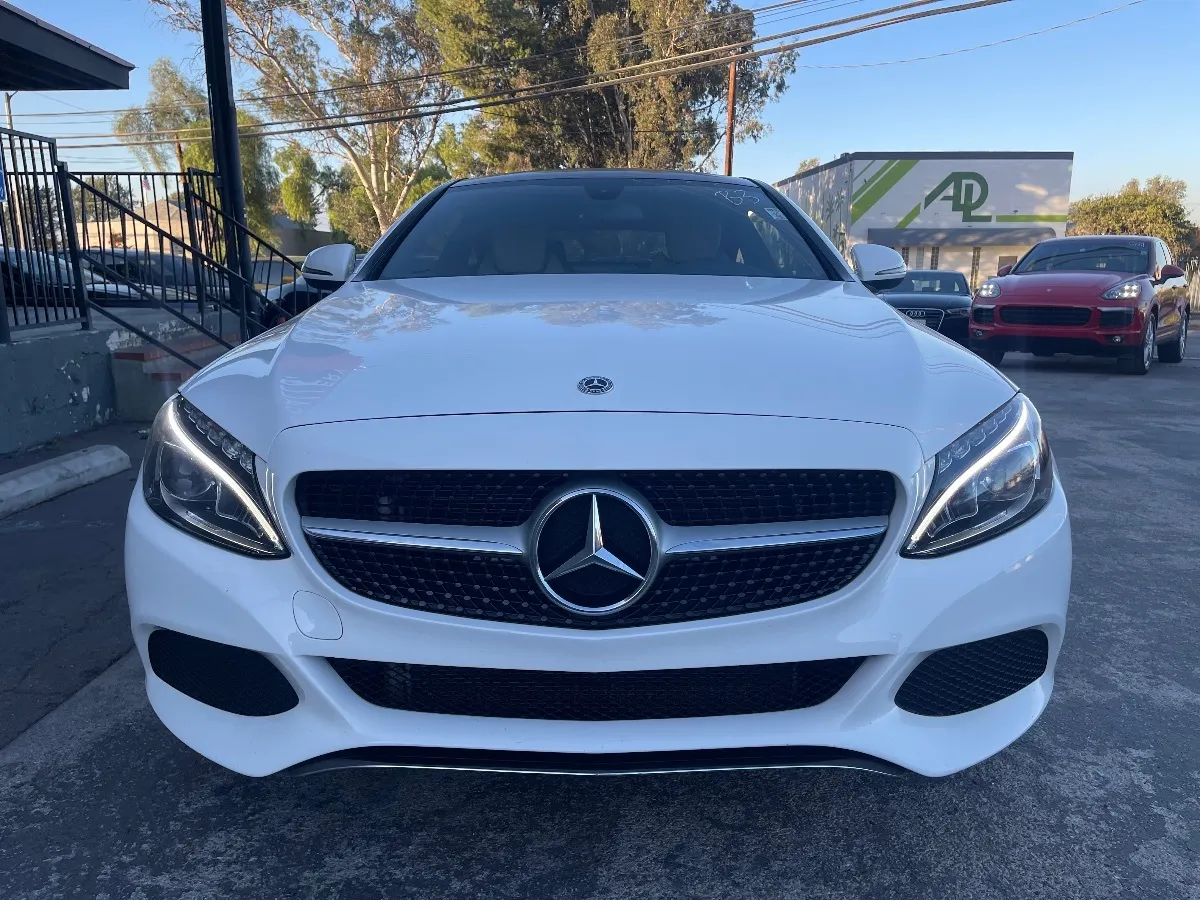 2017 Mercedes-Benz C-Class C300 - Photo 2