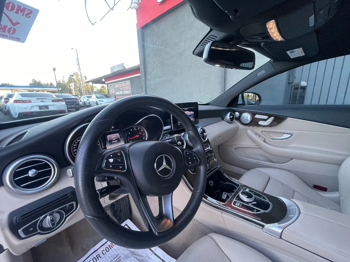 2017 Mercedes-Benz C-Class C300 - Photo 9