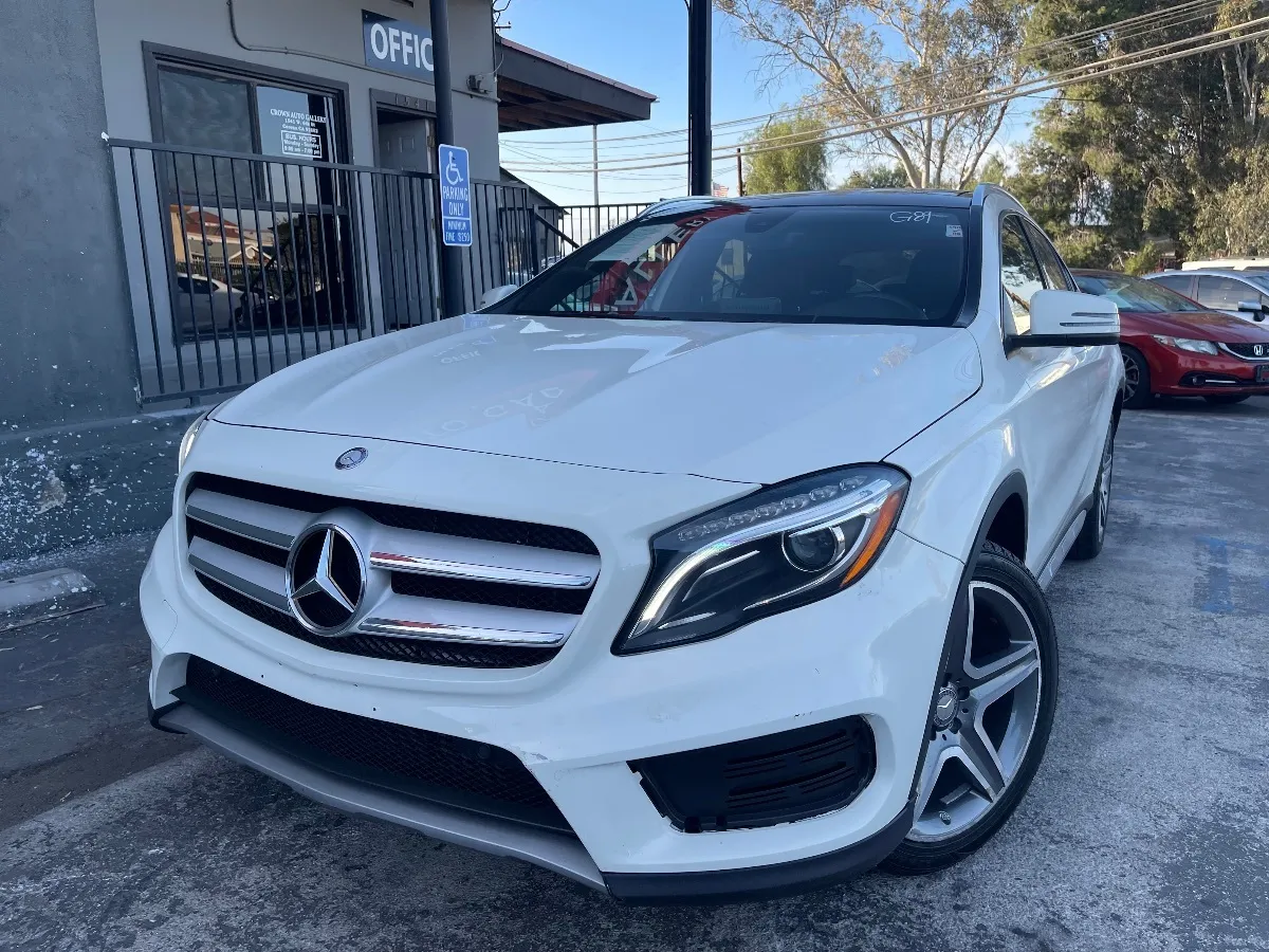 White 2016 Mercedes-Benz GLA 250 SUV for sale in Corona, CA