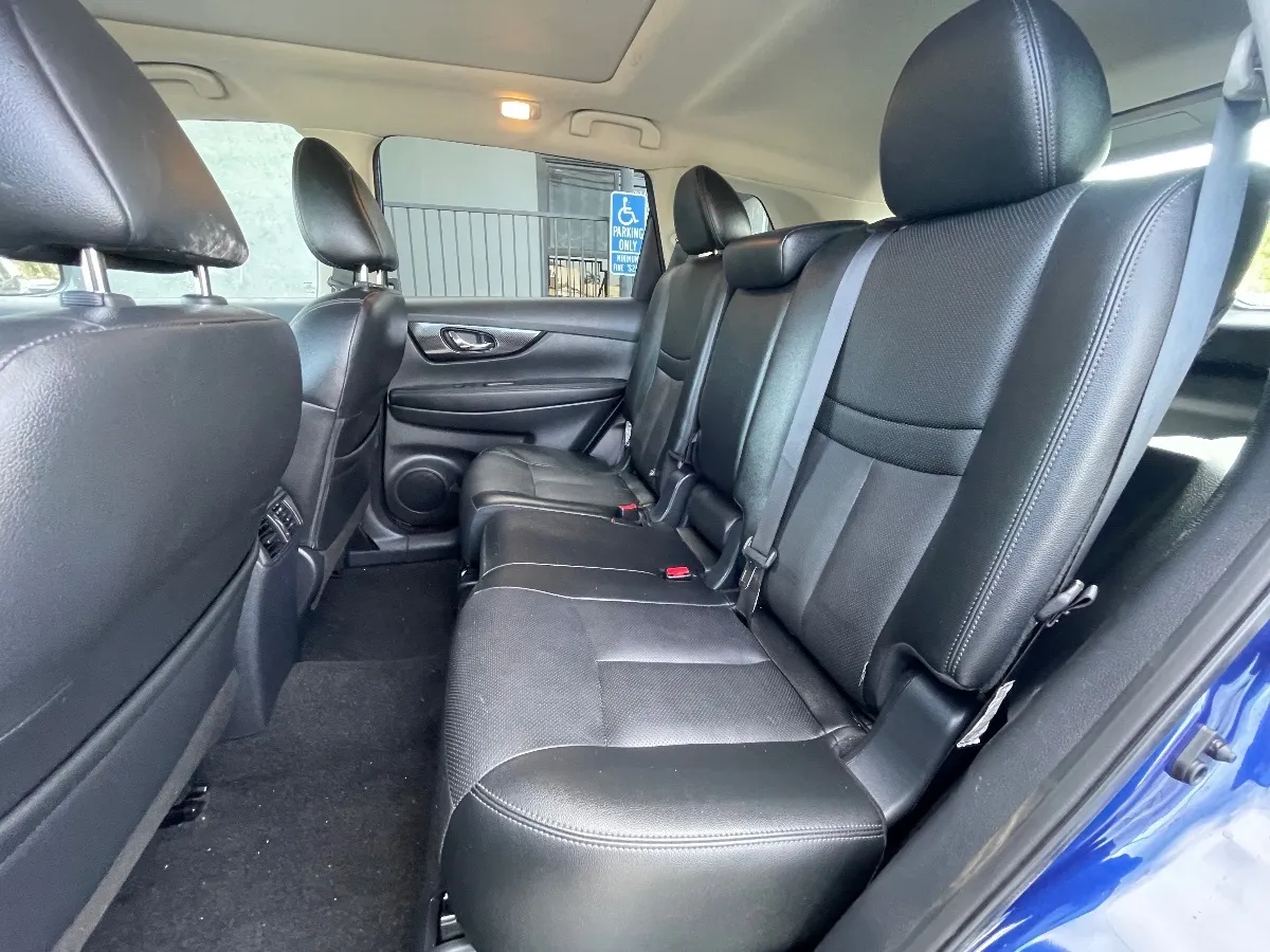 2019 Nissan Rogue SL - Photo 15