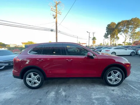 More photos of 2016 Porsche Cayenne at Crown Auto Gallery, CA