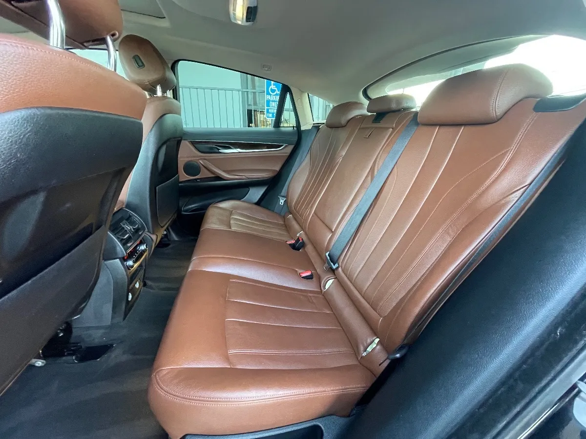 2015 BMW X6 sDrive35i - Photo 15