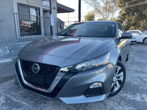 Gray 2022 Nissan Altima 2.5 S for sale in Corona, CA
