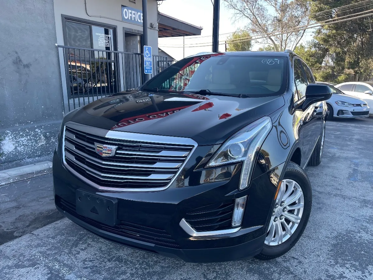 Black 2017 Cadillac XT5 FWD for sale in Corona, CA