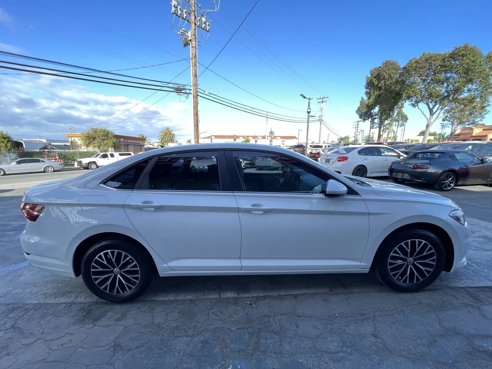 More photos of 2019 Volkswagen Jetta SE at Crown Auto Gallery, CA