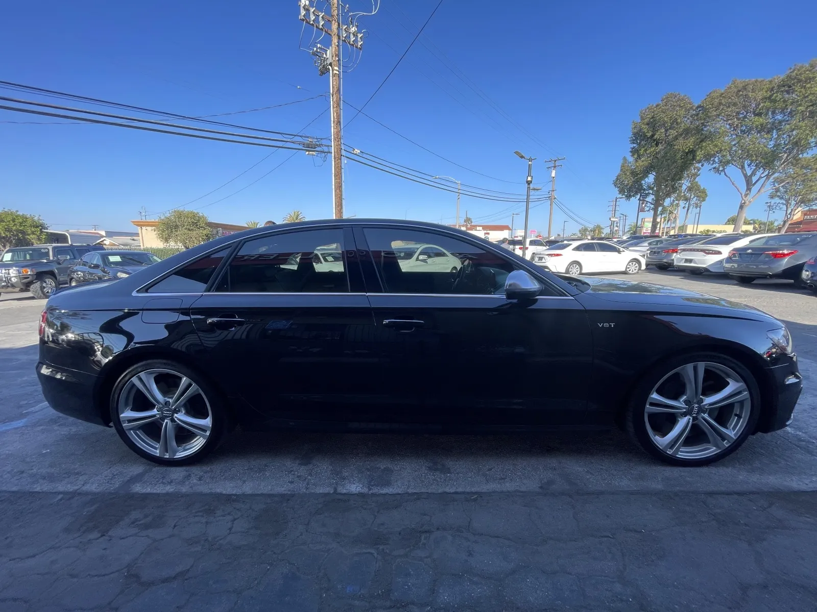 More photos of 2014 Audi S6 4.0T quattro at Crown Auto Gallery, CA