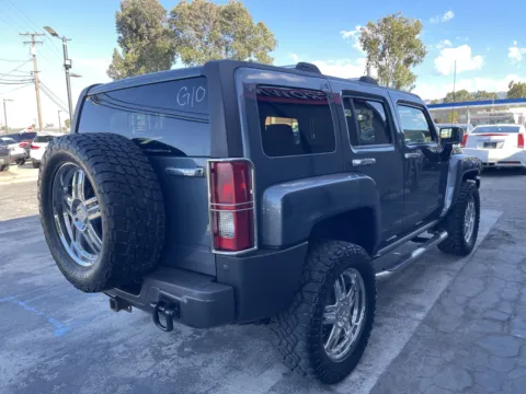 More photos of 2007 HUMMER H3 Luxury at Crown Auto Gallery, CA