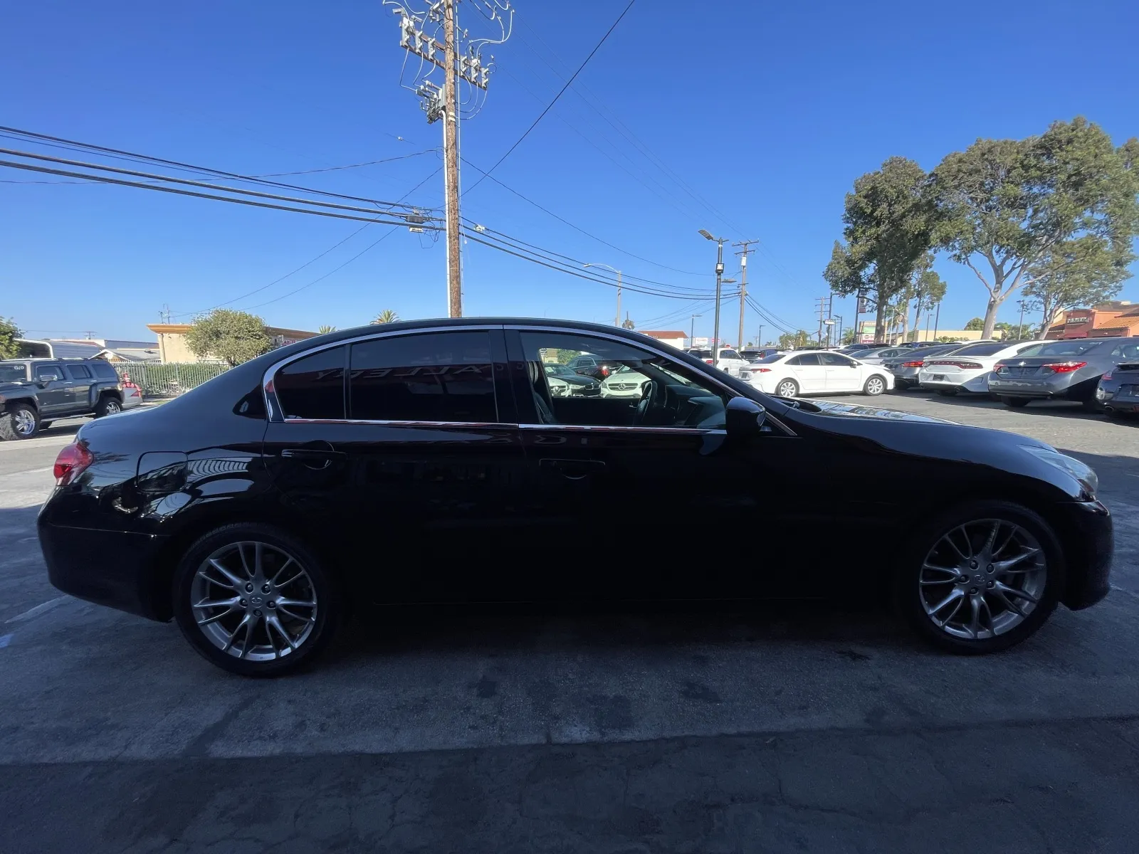 More photos of 2013 INFINITI G37 Sedan Journey at Crown Auto Gallery, CA